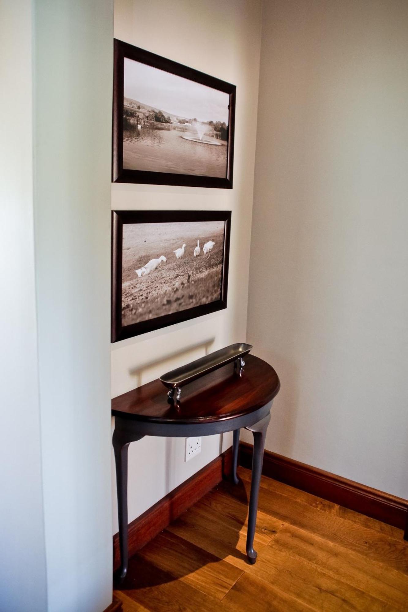 Under Oaks Guesthouse Paarl Rum bild