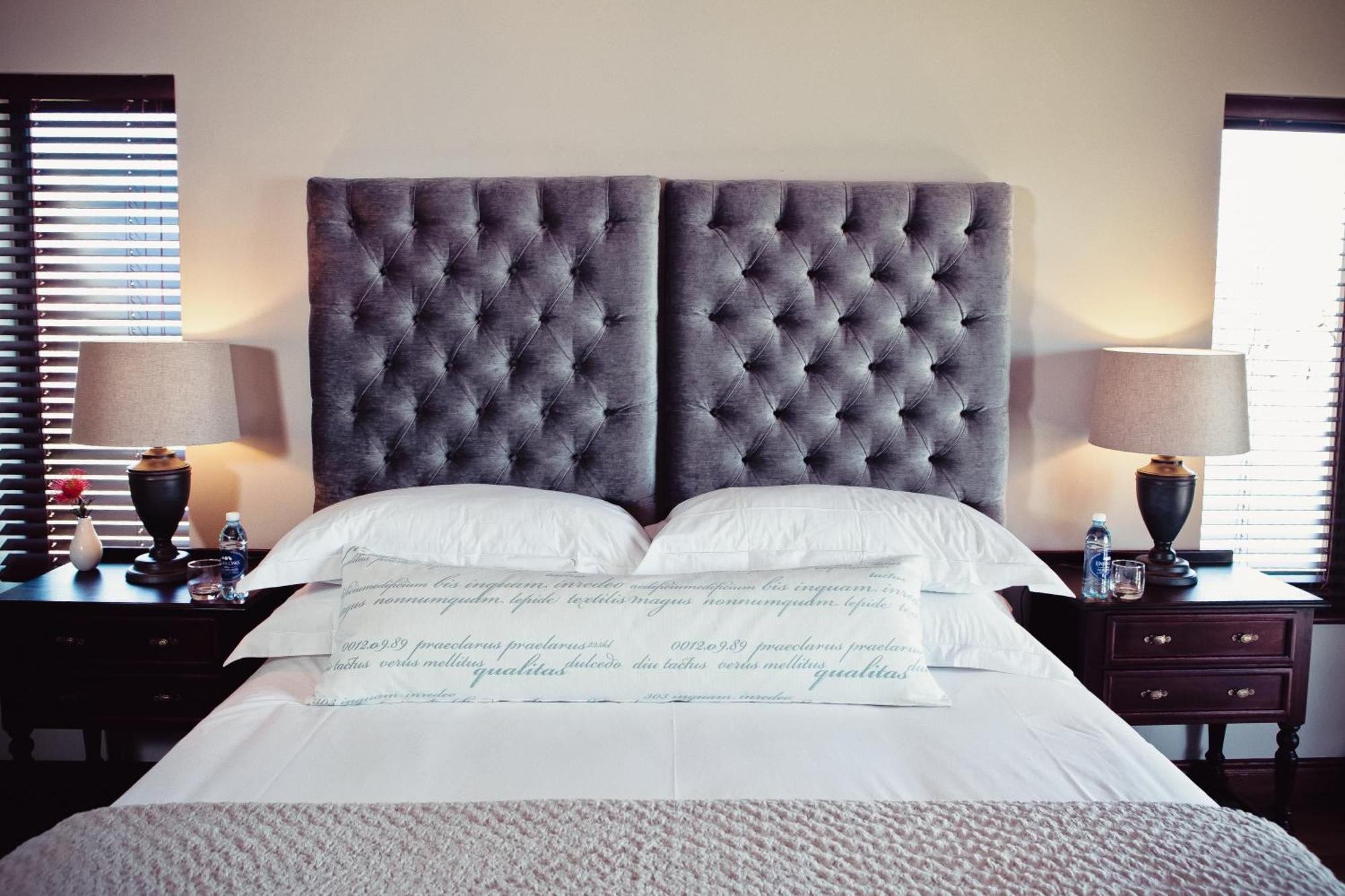 Under Oaks Guesthouse Paarl Rum bild