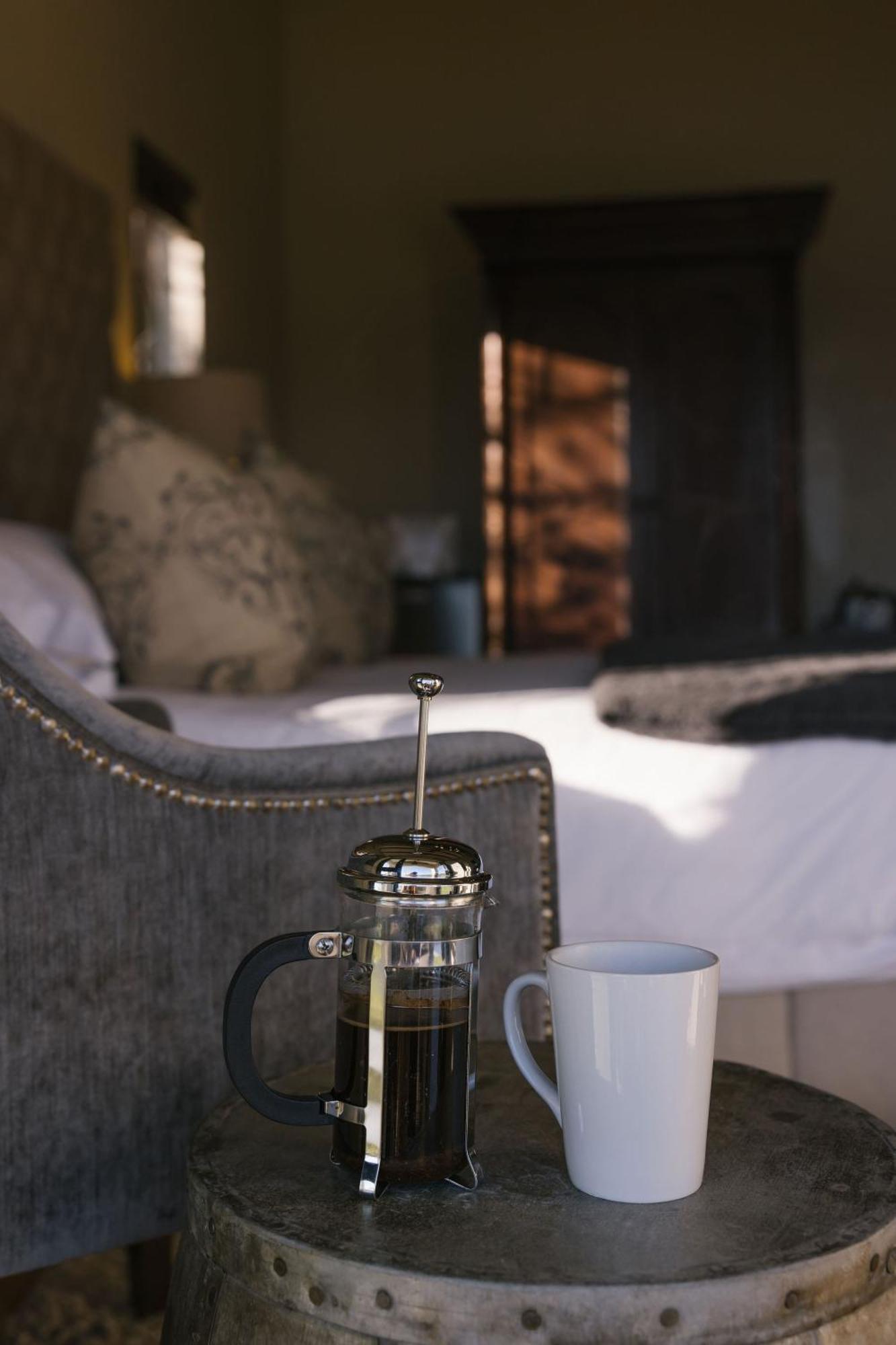 Under Oaks Guesthouse Paarl Exteriör bild