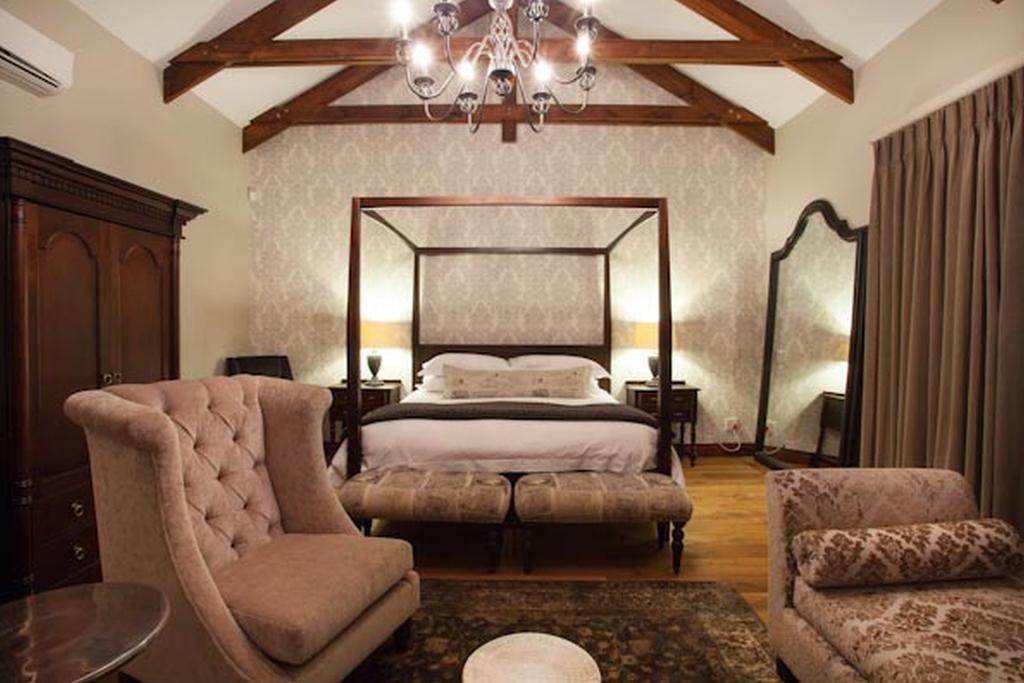 Under Oaks Guesthouse Paarl Rum bild